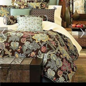 CA King "Rose Tree" brown, Paisley, comforter, and 2 pillow shams. Like new.